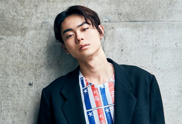 菅田将暉の現在の彼女は本田翼?映画「火花」でお笑い芸人を熱演する