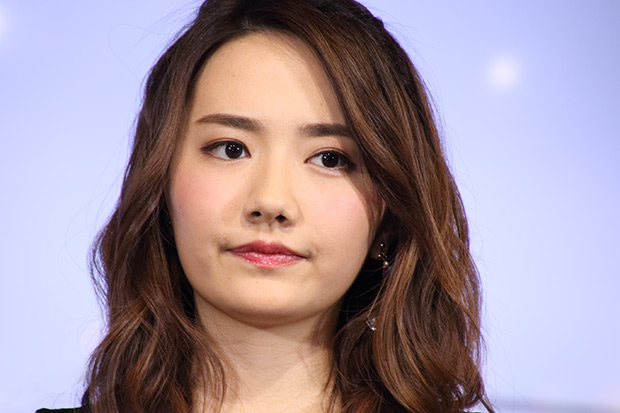 椎木里佳にヤリ発言と彼氏 Tehu の噂 水着画像やセクハラ被害の詳細も 父は一部上場企業社長の椎木隆太だった Endia