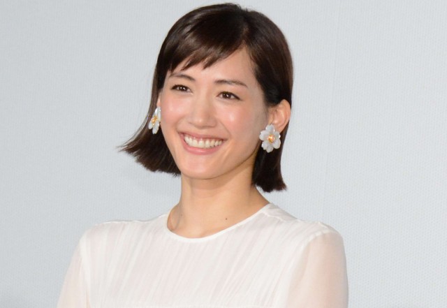 綾瀬はるかの結婚相手やできない理由は 松坂桃李ら歴代彼氏が豪華すぎる Endia