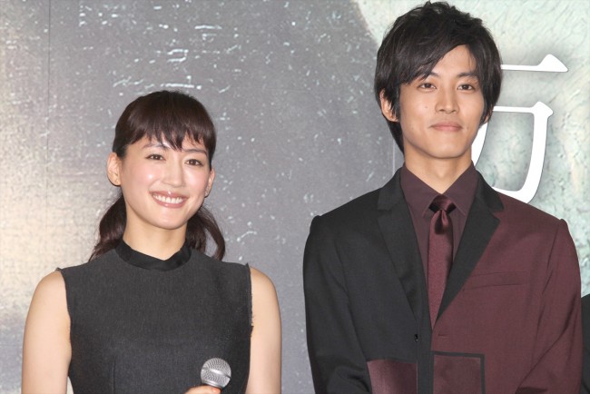 綾瀬はるかの結婚相手やできない理由は 松坂桃李ら歴代彼氏が豪華すぎる Endia