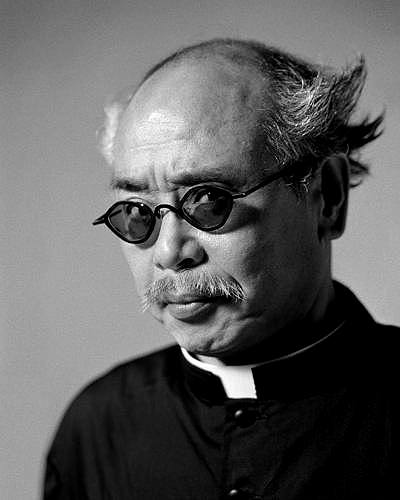 荒木経惟のプロフィール