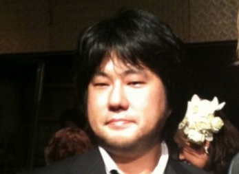尾田栄一郎の嫁はリアルナミ 顔画像や馴れ初めまとめ 年収は31億円で自宅がすごいと話題に Endia