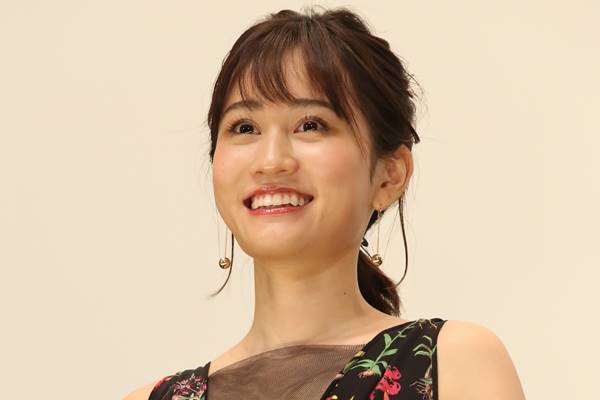 前田敦子の妊娠に やっぱりデキ婚 の声 Twitterで 転生 や10年桜のmvのセリフが話題に Endia