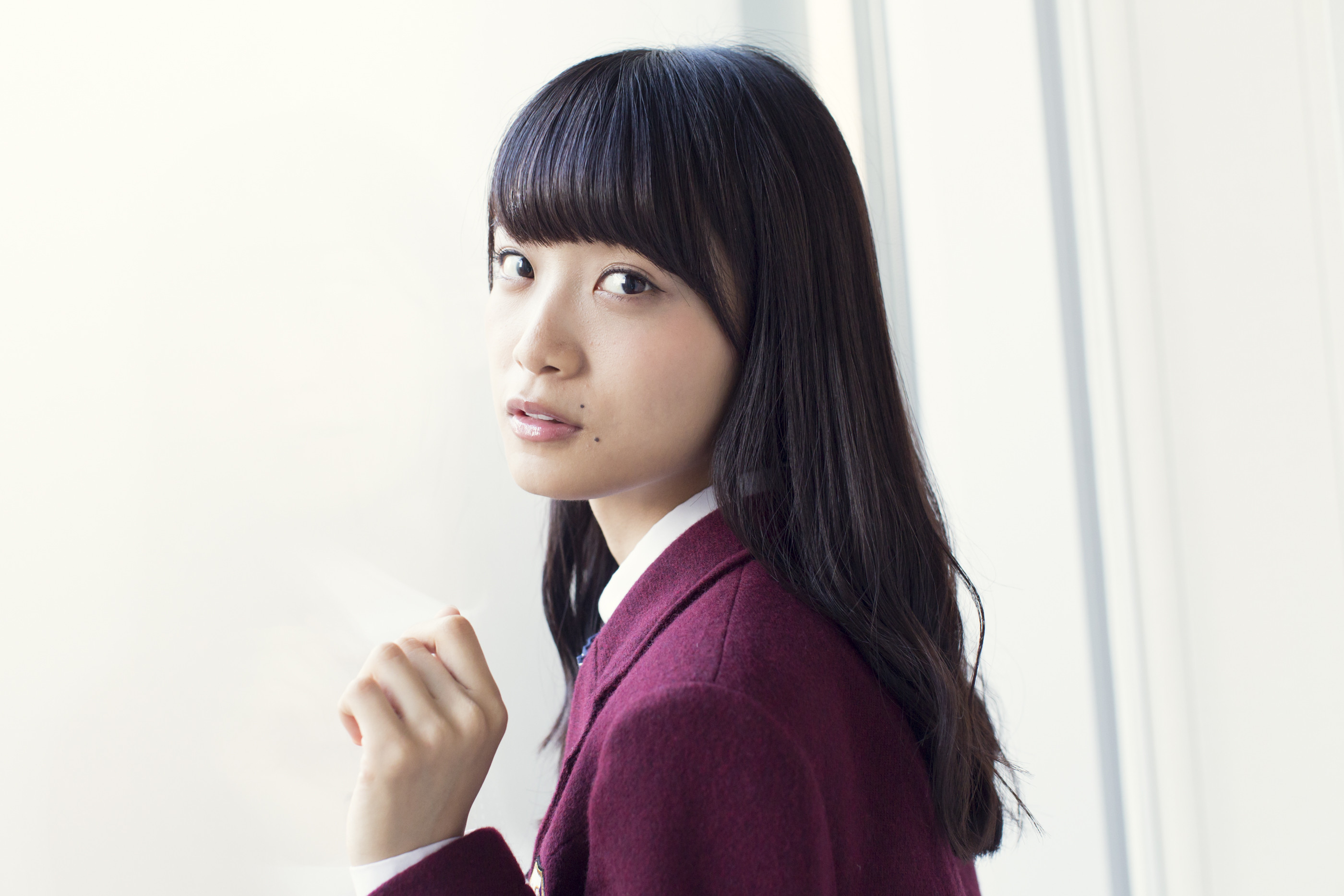 深川麻衣の卒業理由や現在は 可愛い画像まとめも 性格が良すぎて乃木坂46時代は聖母と呼ばれていた Endia