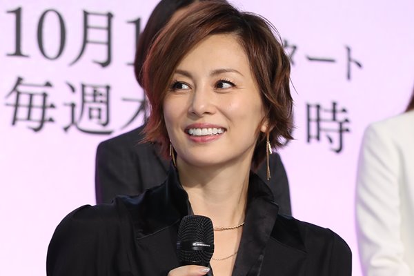 米倉涼子の結婚相手は安住紳一郎 過去の結婚歴まとめ 若い頃の画像が話題に Endia