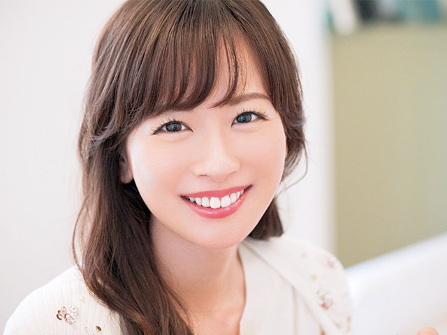 皆藤愛子は韓国批判でビンタされた 現在の年収や結婚の噂とは Endia