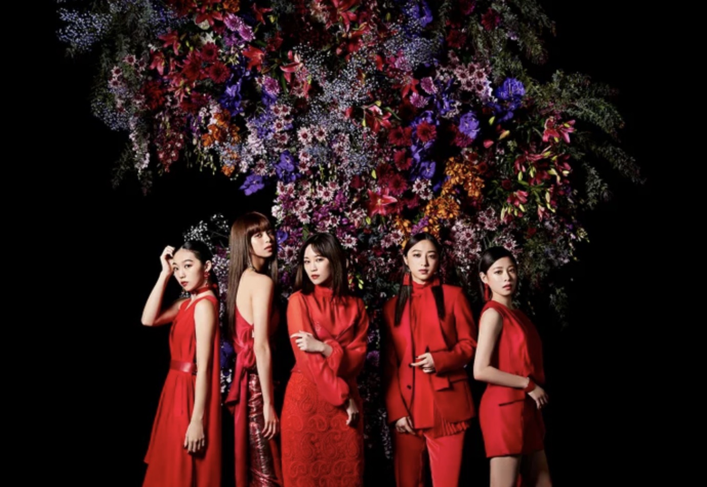 Flower группа. Red Flower группа. Girl in Crimson Dress.